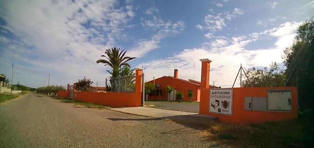 Agriturismo Santa Barbara Sarroch Exterior foto