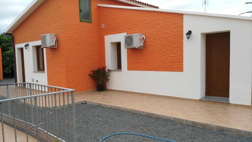 Agriturismo Santa Barbara Sarroch Exterior foto